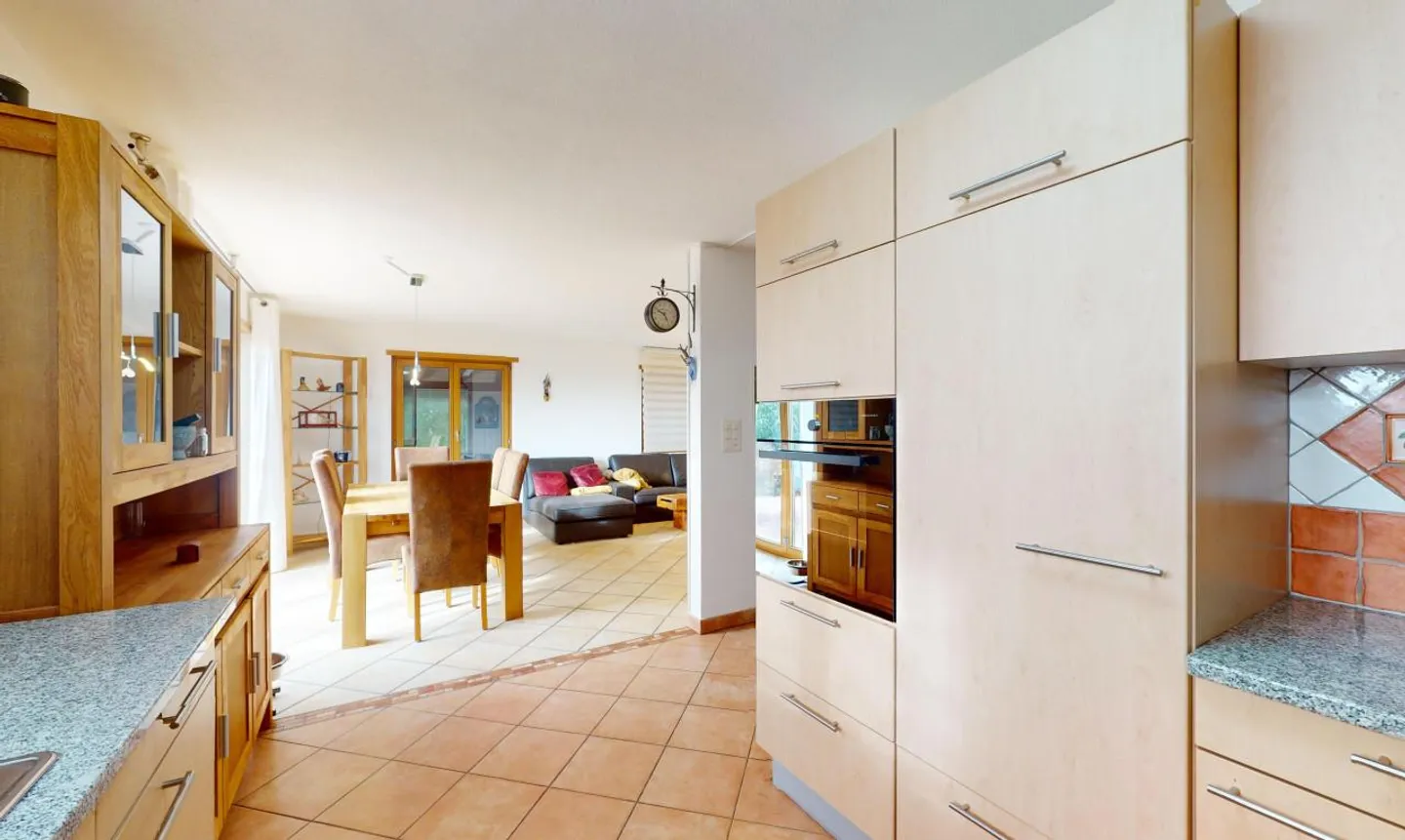 Magnifica casa di 5 locali, 3 camere, grande giardino e veranda! - Foto 12 di 13