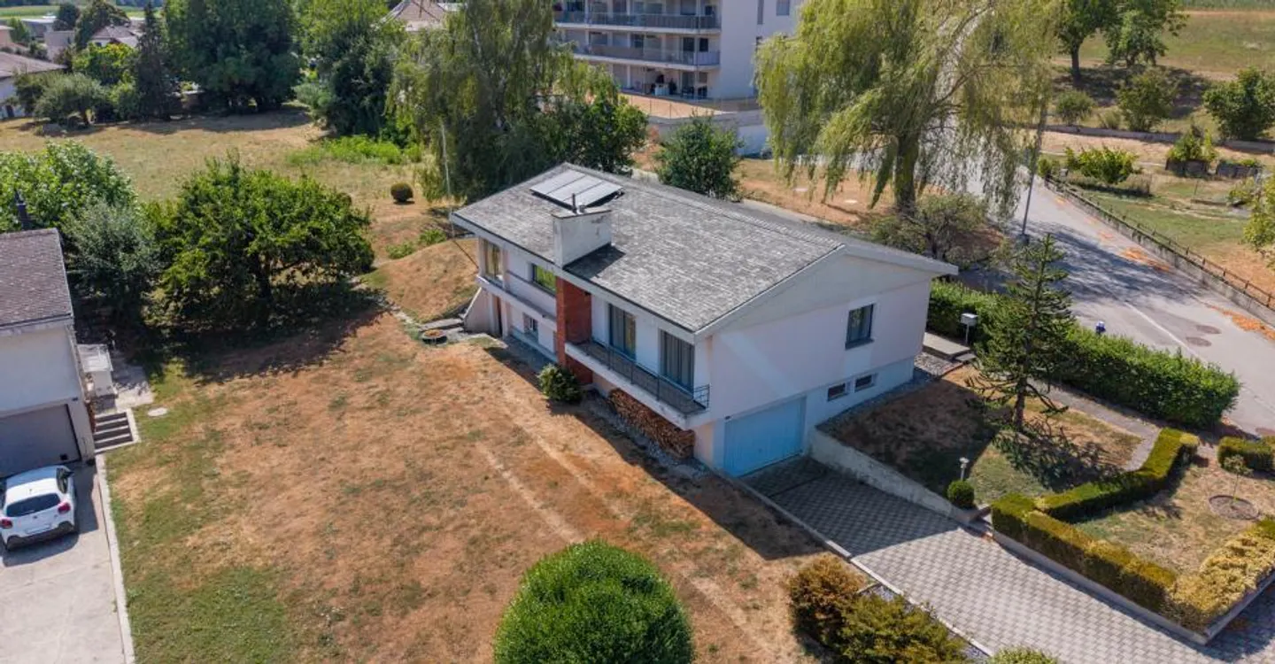 Bussy, zum Verkauf, individuelle Villa mit 5,5 Zimmern, Grundstück von 820 m2 - Foto 1 von 6