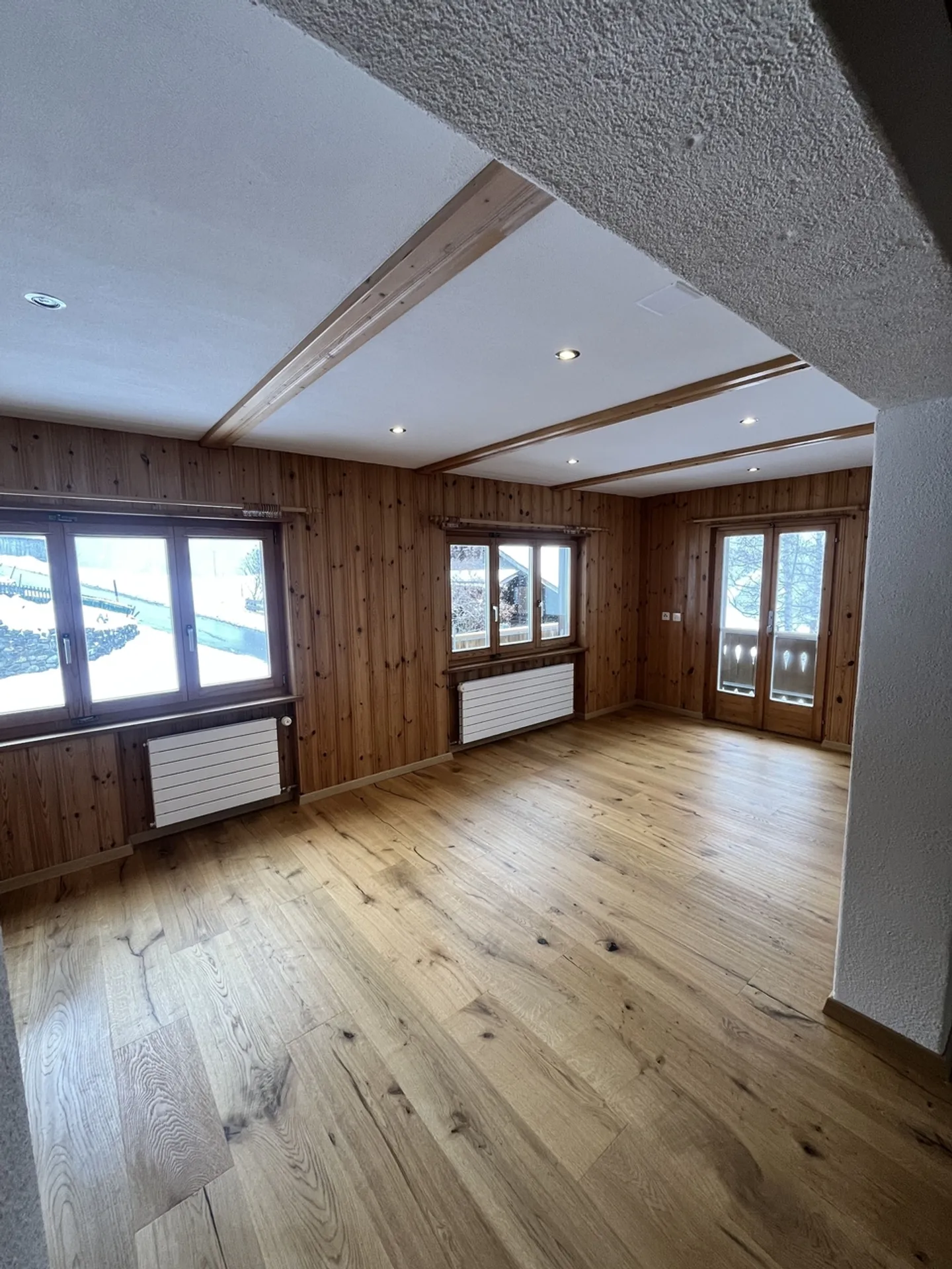 Charmante 2,5 Zimmer Wohnung im idyllischen Bergdorf Surin, Val Lumnezia - Foto 1 von 7
