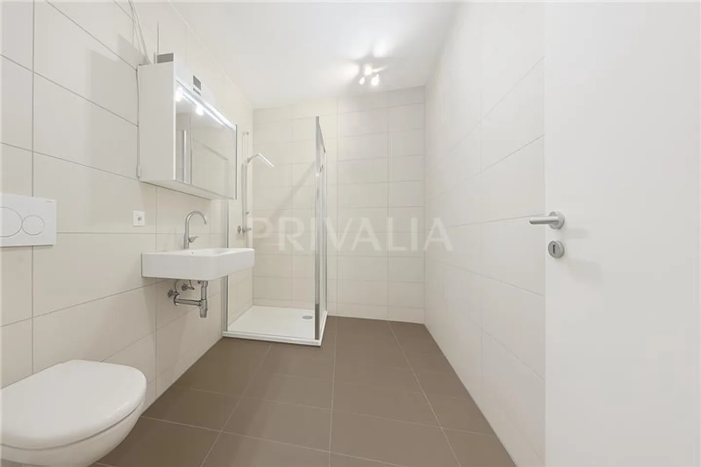 Magnificent contemporary apartment with spacious terrace - Photo 6 of 11