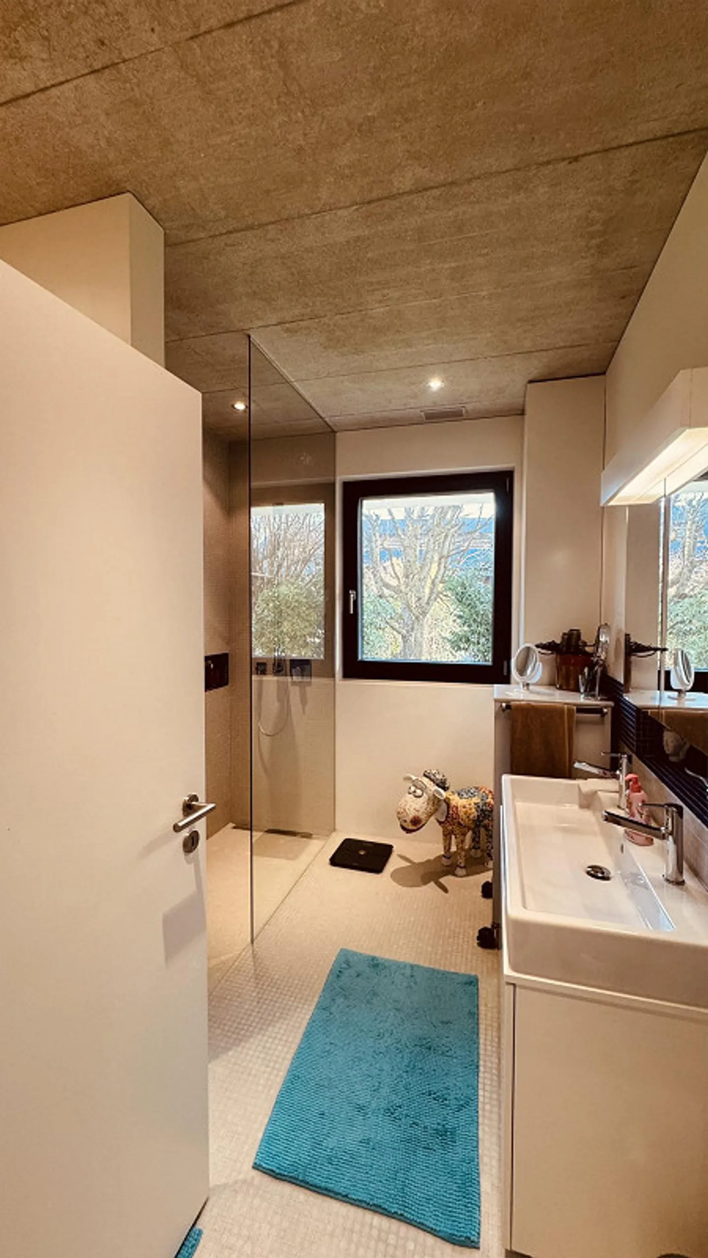 Splendido appartamento di 3 locali in posizione tranquilla e soleggiata - Foto 8 di 10