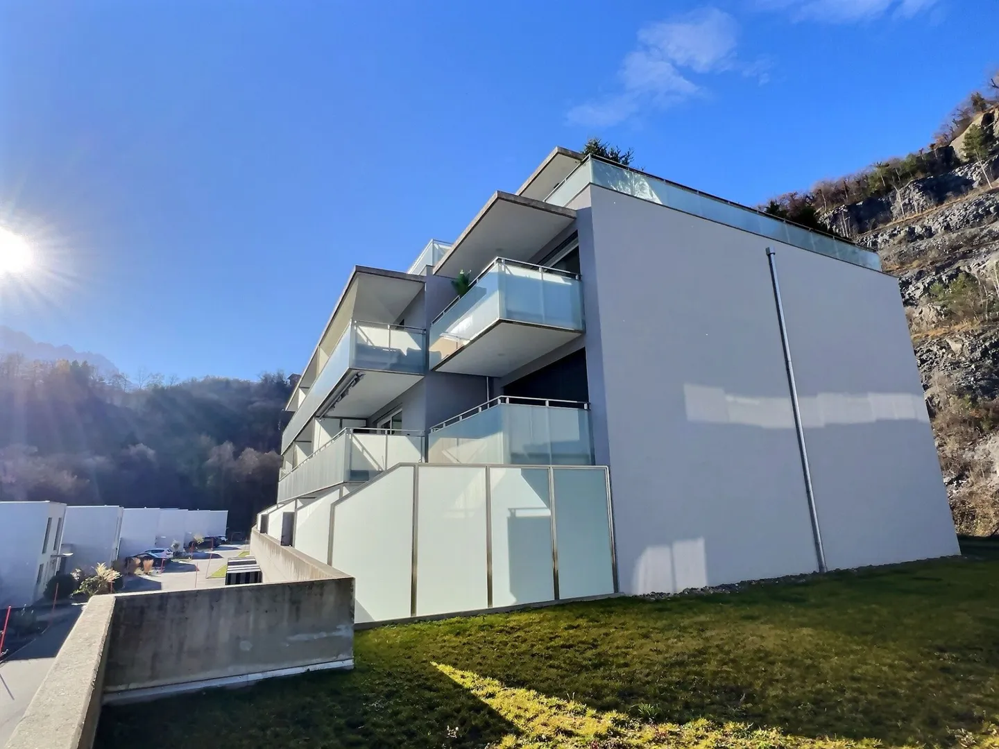 Appartamento 3,5 locali - 1° piano - Monthey - Foto 2 di 17