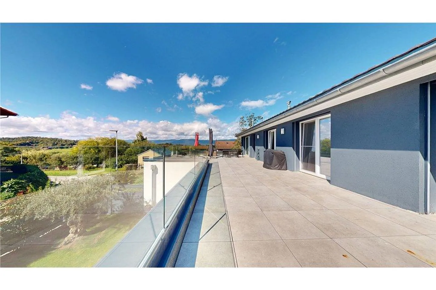 Ultimo piano 4.5 stanze - Foto 9 di 10