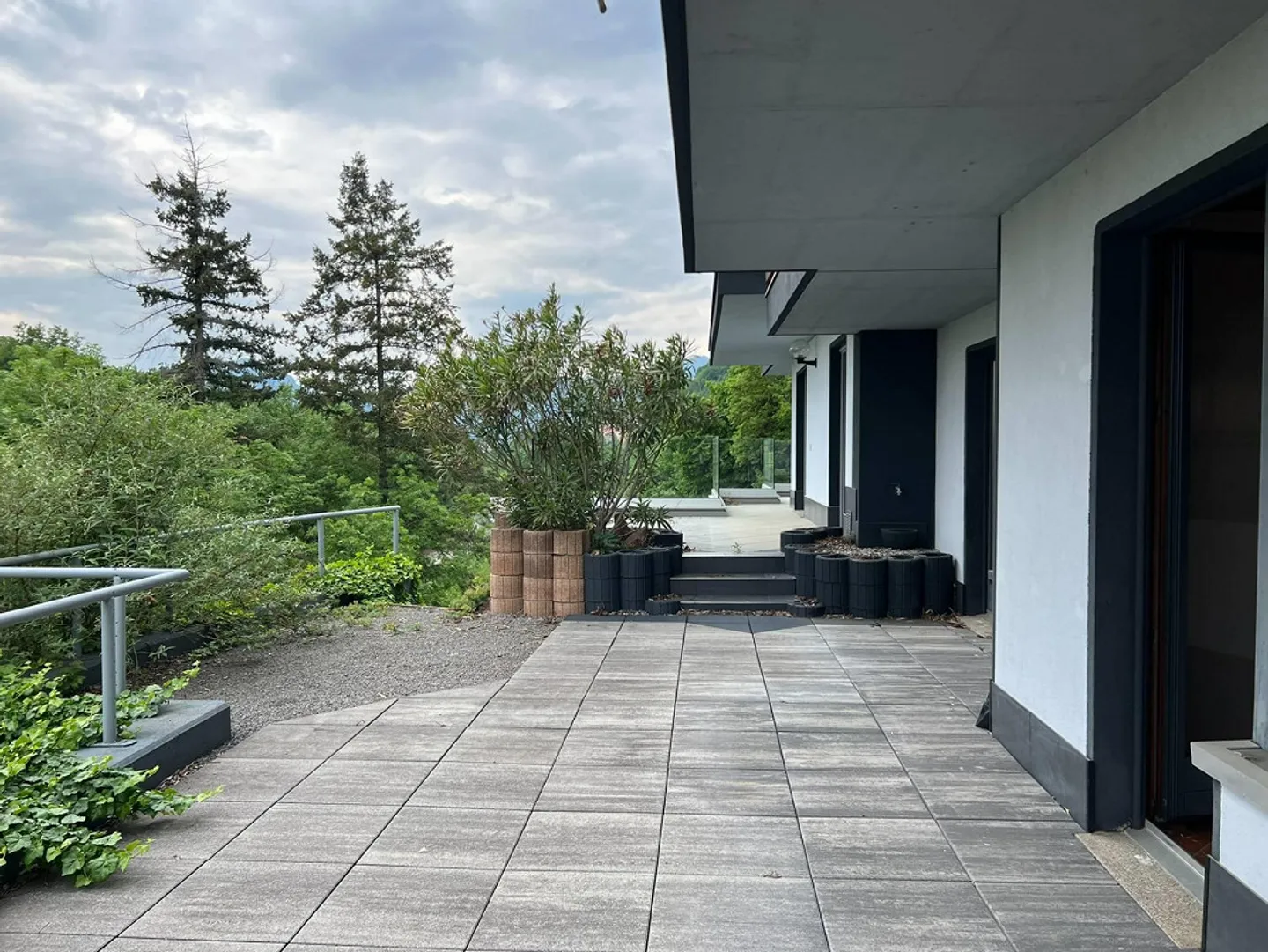 Appartamento Duplex con Terrazze Panoramiche - Foto 2 di 13