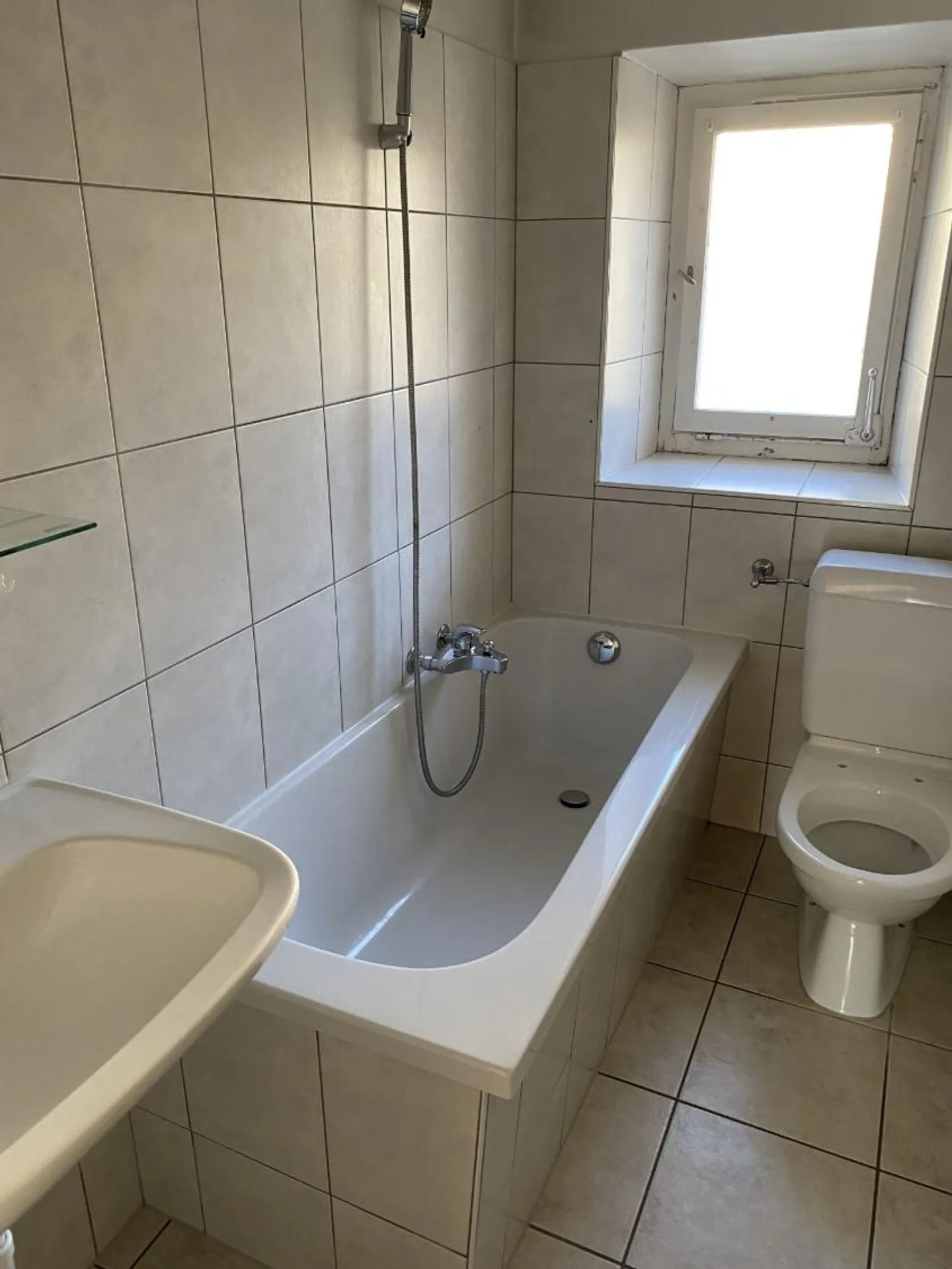 4.5 Room Apartment - Photo 4 of 8