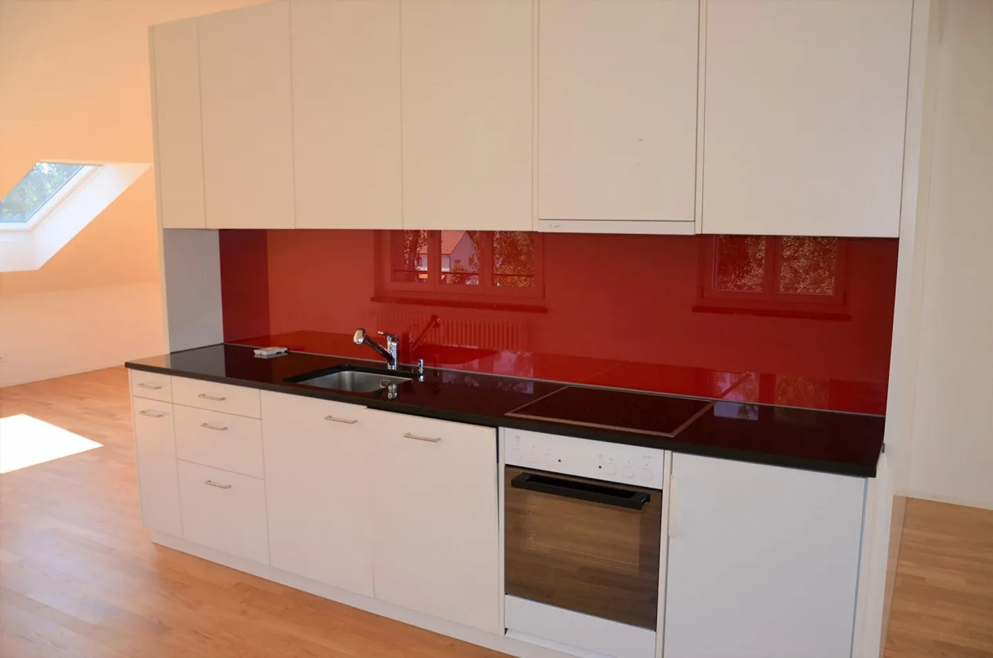 Exclusive, spacious 2.5-room loft apartment with washing tower - Photo 2 of 8