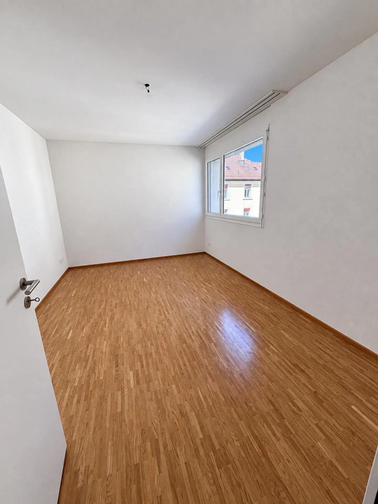 Helle Wohnung mit Balkon - Foto 5 von 11