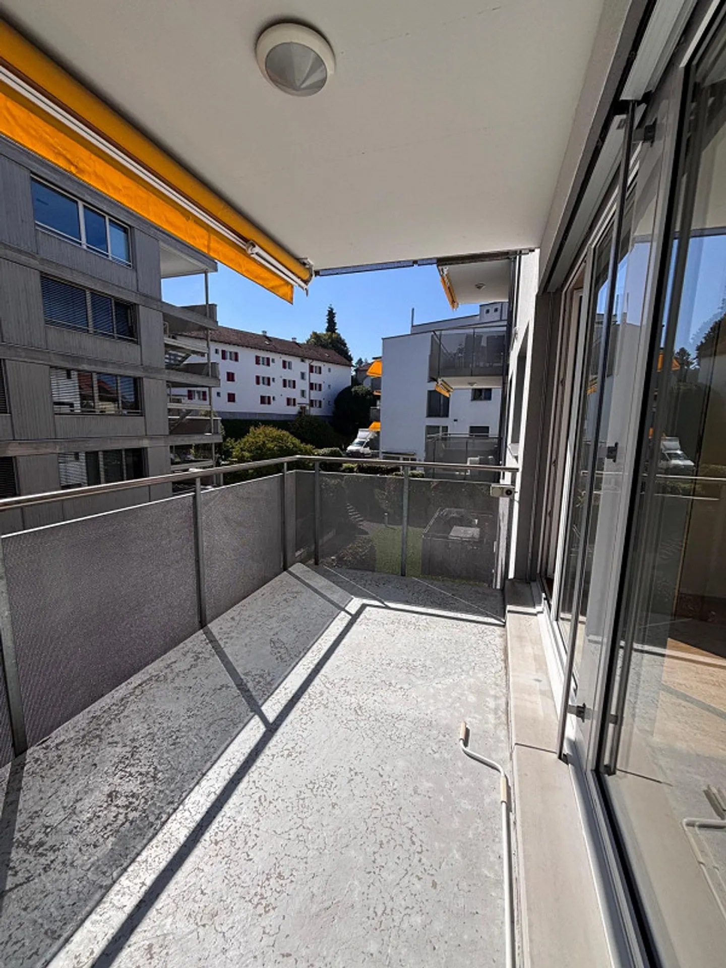 Helle Wohnung mit Balkon - Foto 10 von 11