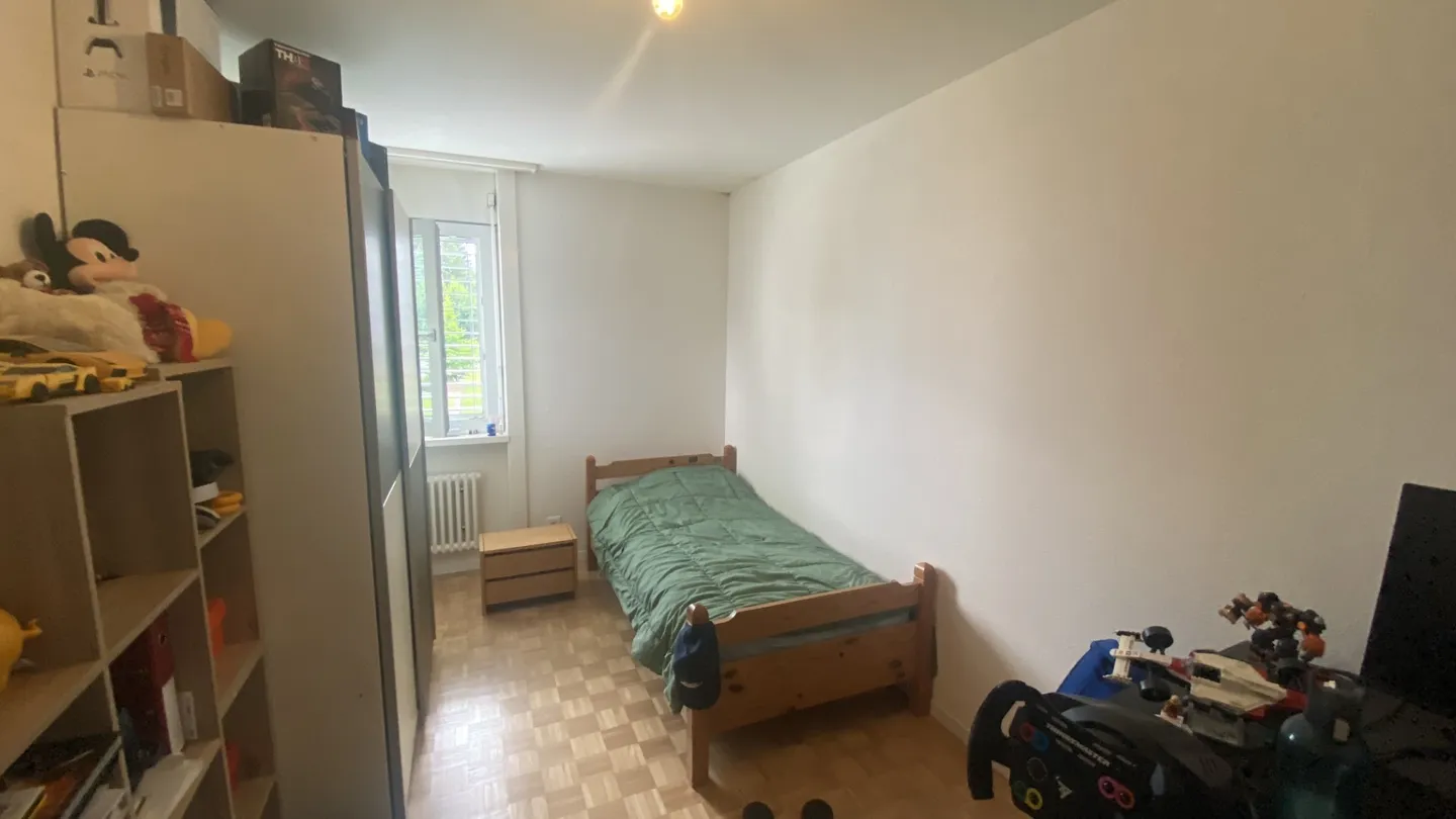Apartment for rent - Photo 6 of 9