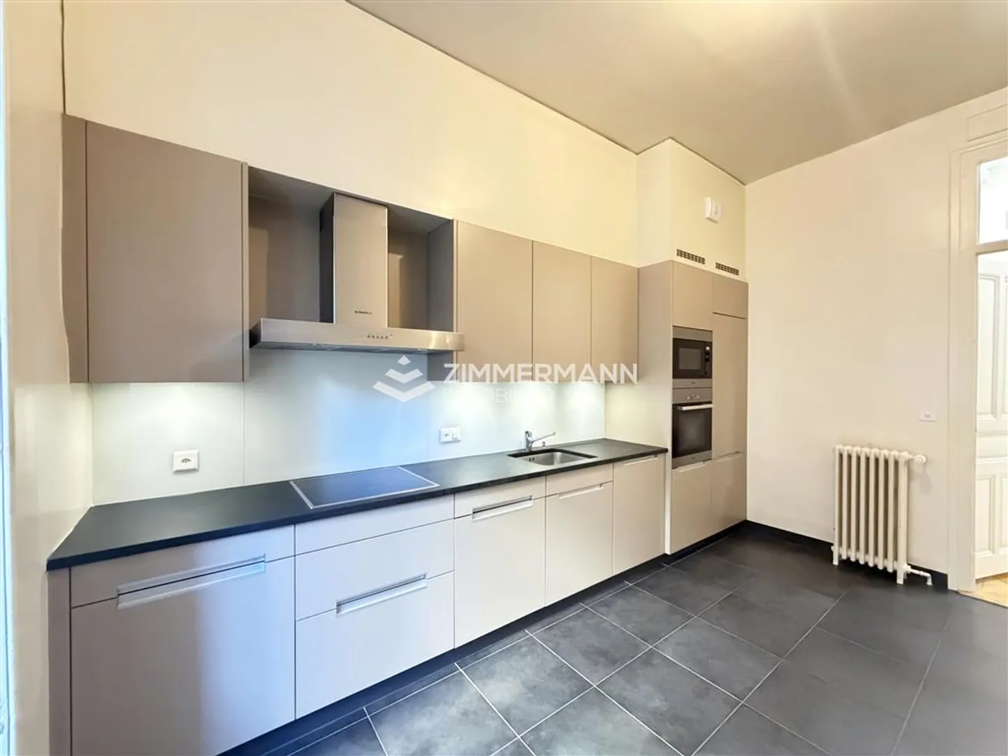 Appartement élégant de 5 pièces - Photo 9 sur 13