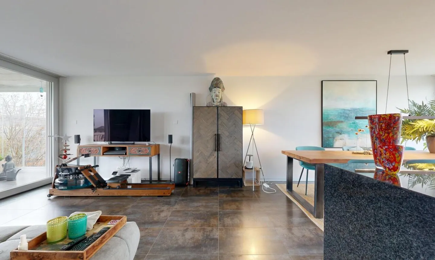 Una luminosa scatola di gioielli sul lago di Bienne - Foto 4 di 11