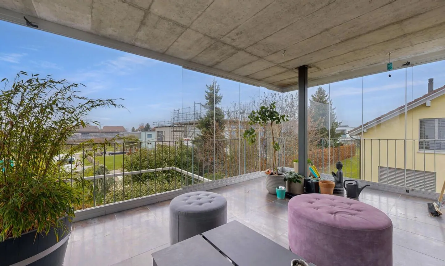 Una luminosa scatola di gioielli sul lago di Bienne - Foto 7 di 11