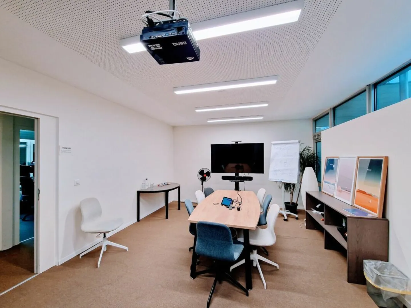 Uffici chiavi in mano, moderni e luminosi, di fronte al lago. - Foto 4 di 7