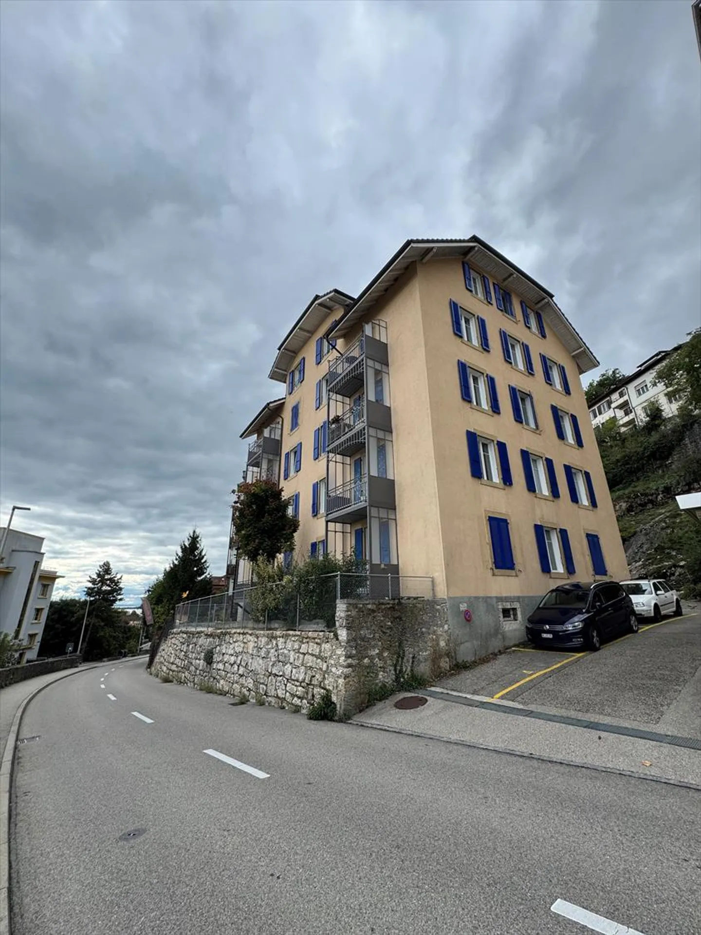 Appartement de 3,5 pièces au 4ème étage - Photo 1 sur 10