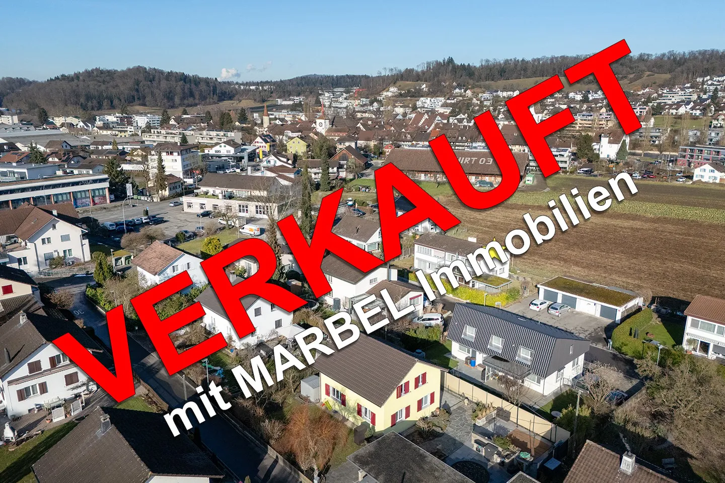 VENDUTO - Casa unifamiliare in una zona residenziale attraente con potenziale - Foto 1 di 2