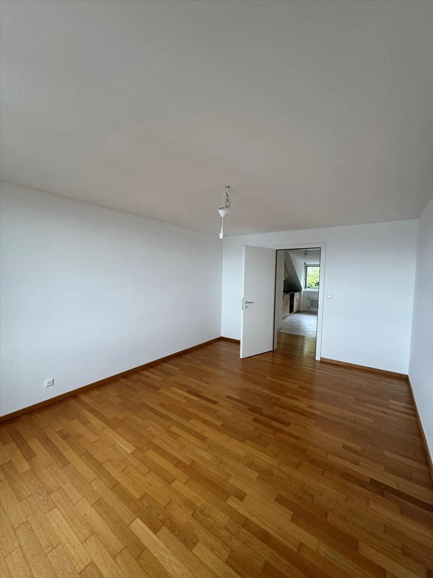 Appartement de 3,5 pièces au 4ème étage - Photo 4 sur 10