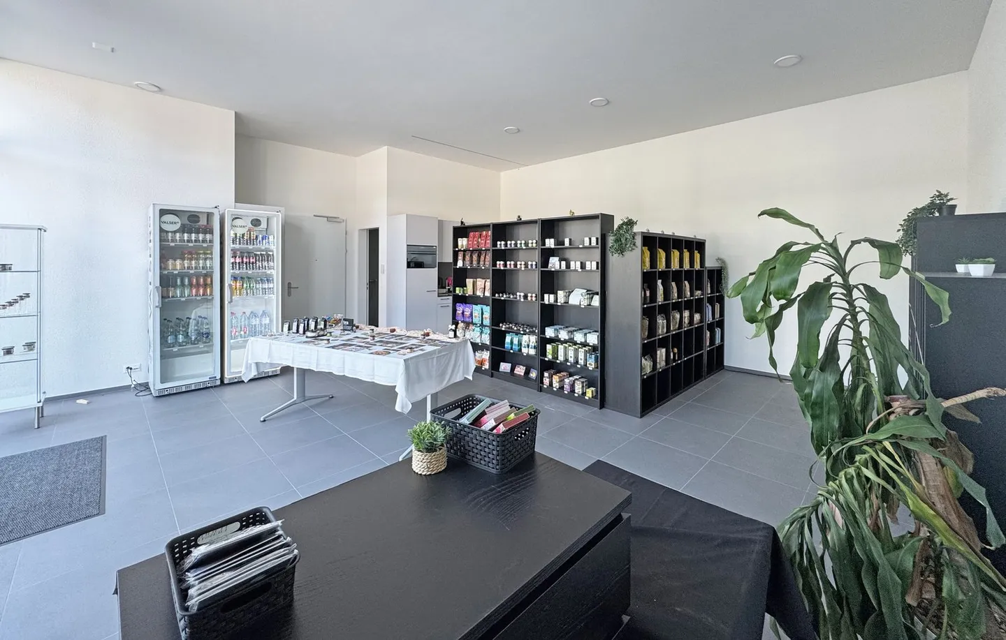 Parfait comme showroom, bureau ou surface de vente - Photo 3 sur 8