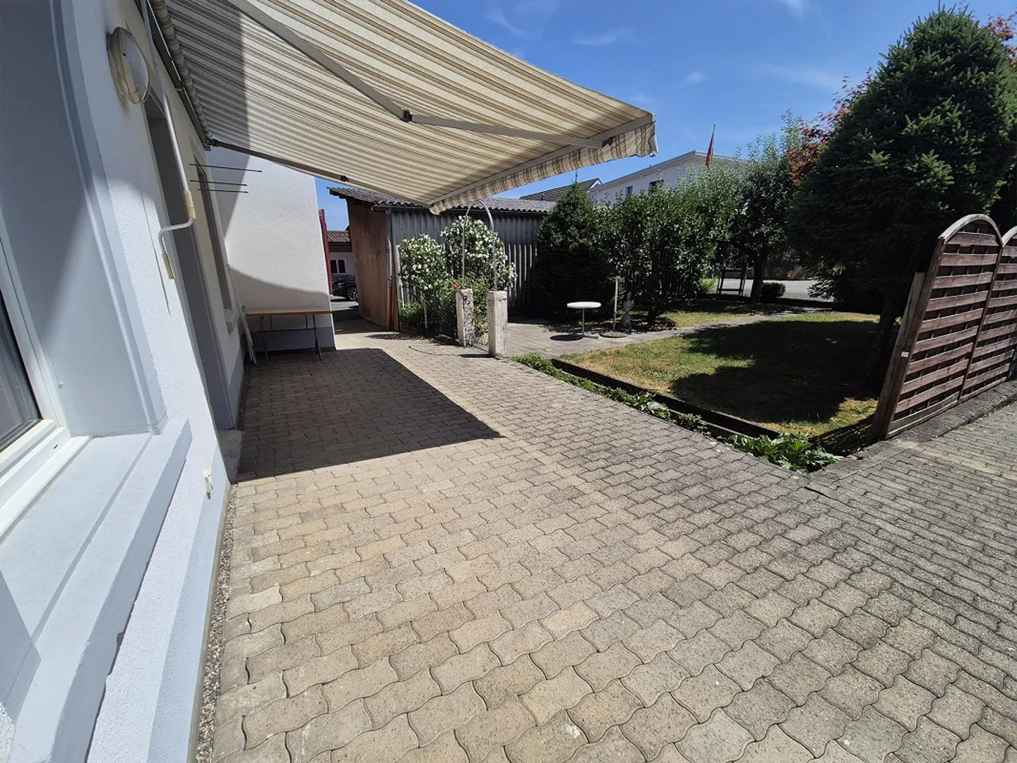5 ½ - Room Ground Floor Apartment in Gunzgen – Lots of Space to Live - Photo 9 of 11