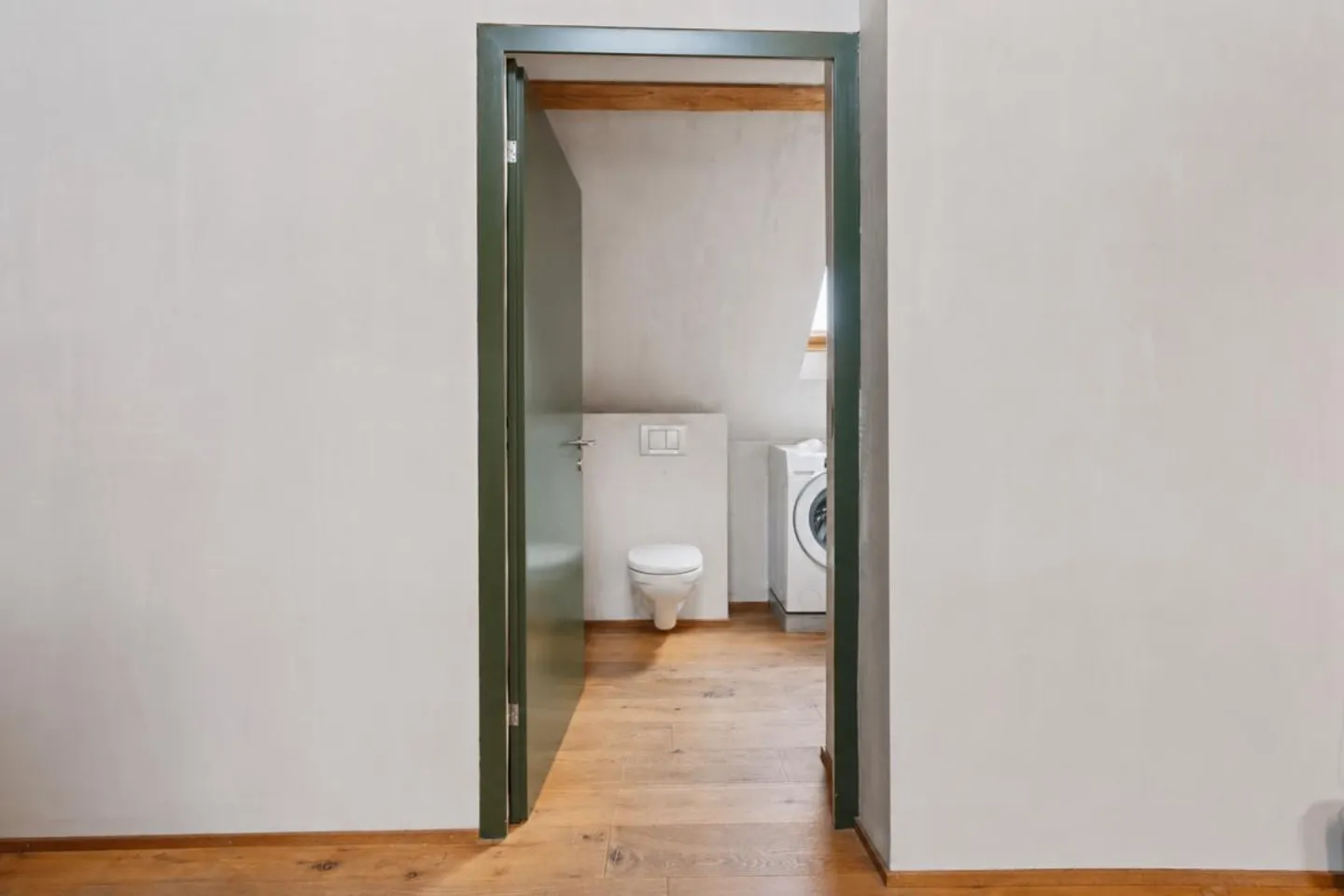 2.5-room penthouse apartment with roof terrace - District 4 - Photo 11 of 24