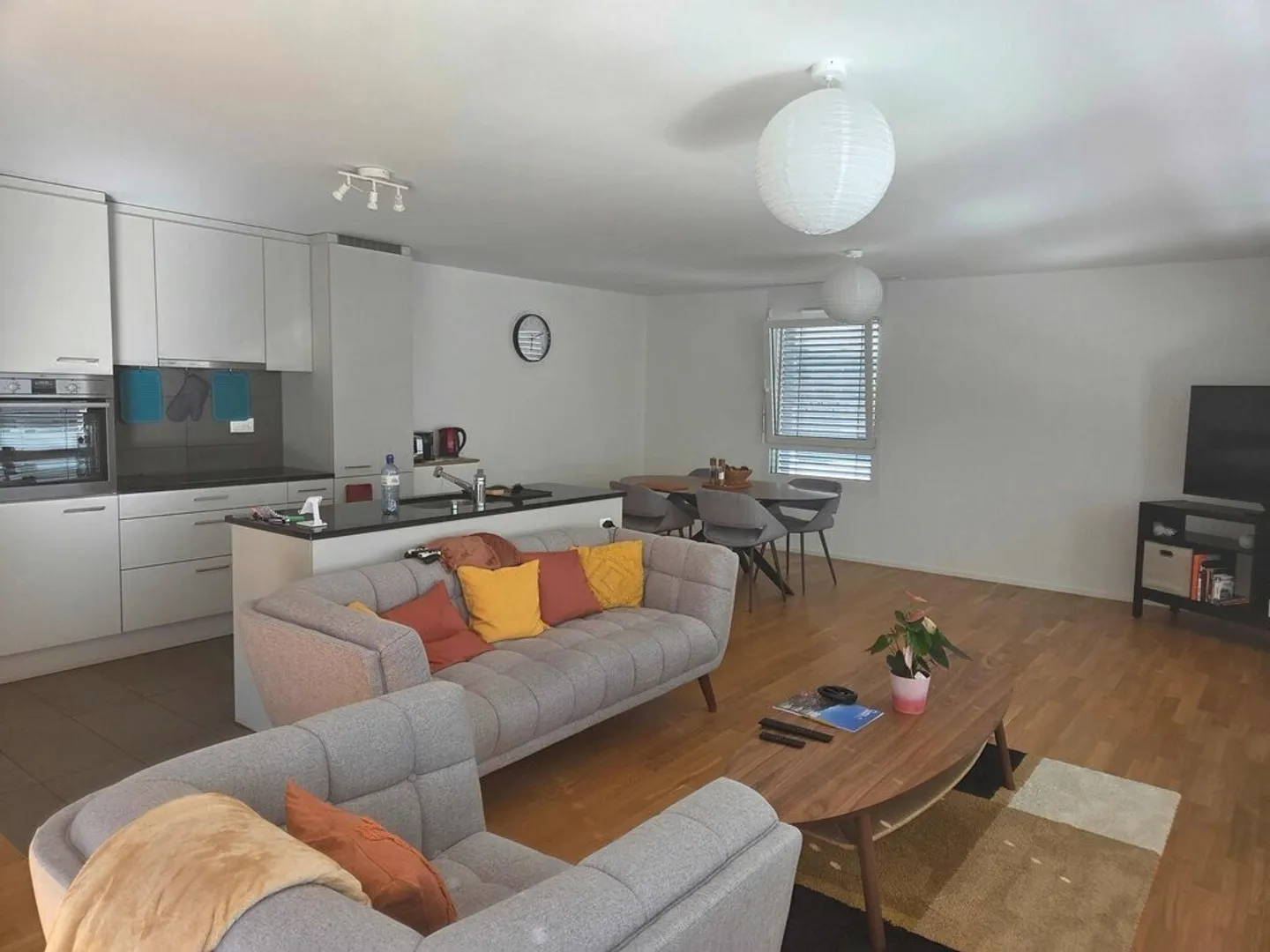 A saisir ! Magnifique appartement à Sierre ! - Photo 4 sur 9