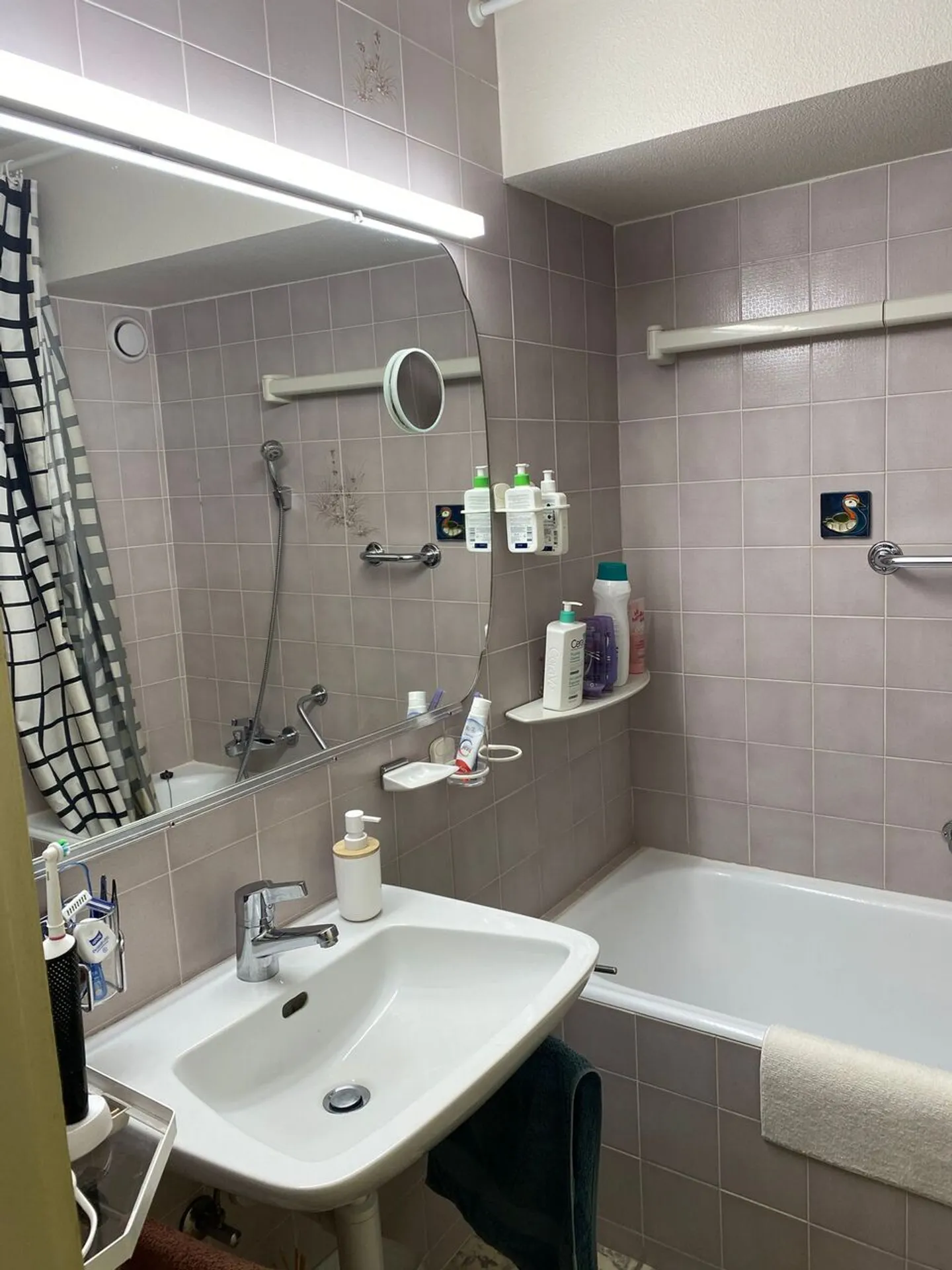 25 30 New: Charming studio with stunning view - Photo 6 of 8