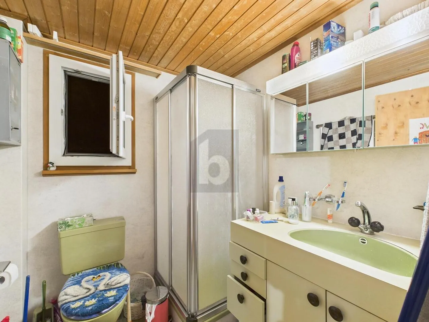 SPACIOUS IN A QUIET LOCATION - Photo 4 of 6