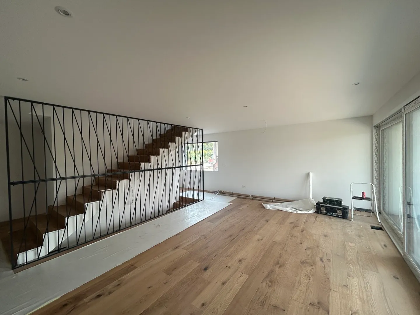 CORCELLES FOR SALE ADJOINING VILLA OF 5.5 ROOMS AVAILABLE IMMEDIATELY - Photo 5 of 10