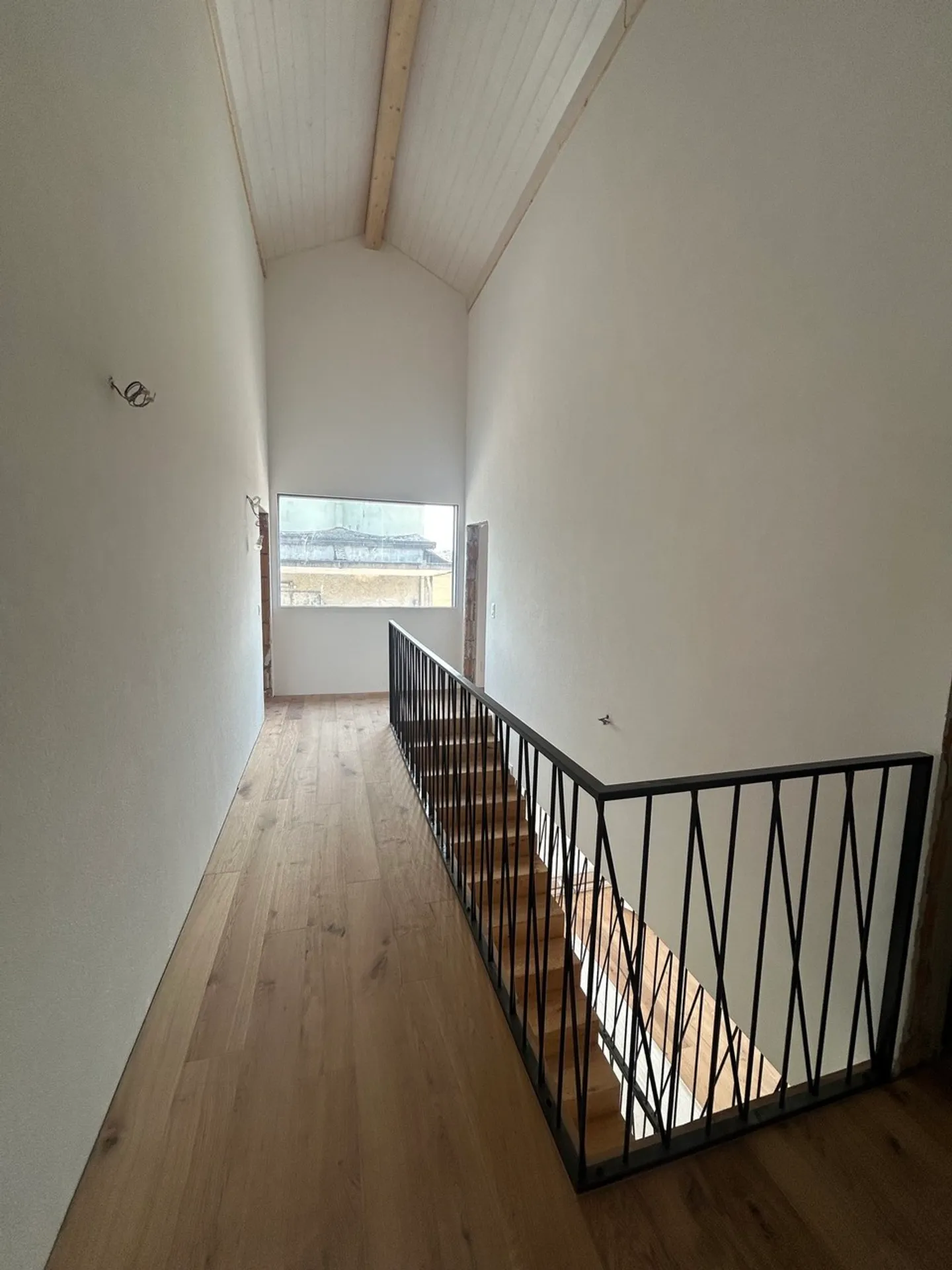 CORCELLES FOR SALE ADJOINING VILLA OF 5.5 ROOMS AVAILABLE IMMEDIATELY - Photo 7 of 10