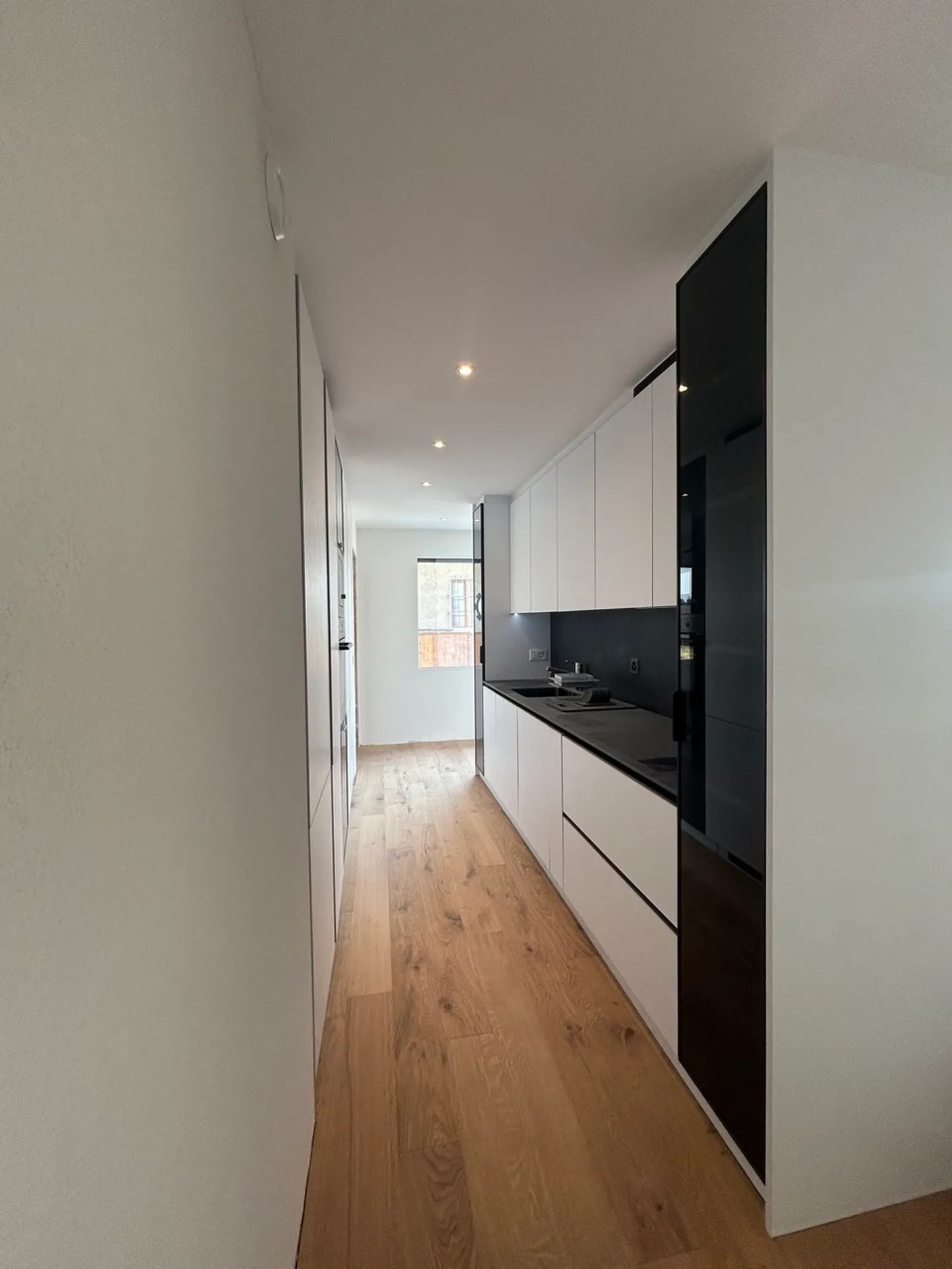CORCELLES FOR SALE ADJOINING VILLA OF 5.5 ROOMS AVAILABLE IMMEDIATELY - Photo 9 of 10