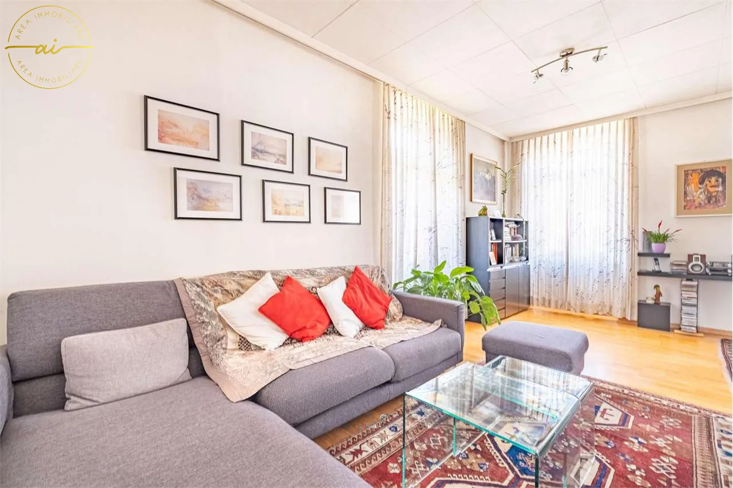4-Room Apartment in Bellinzona - Photo 2 of 6