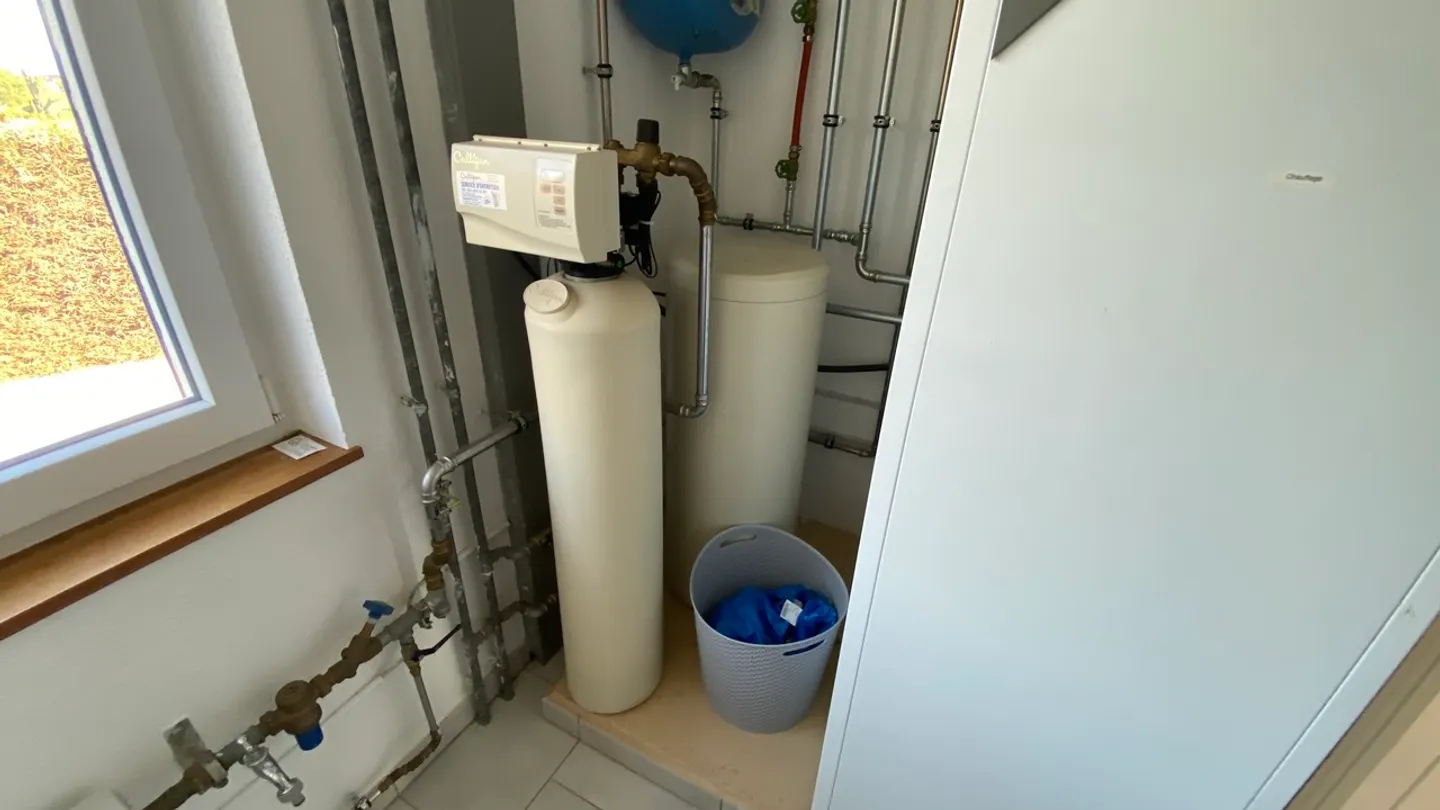 Modernes Einfamilienhaus mit Solar - Foto 8 von 29