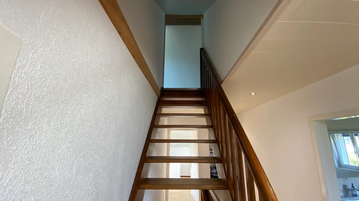 Modernes Einfamilienhaus mit Solar - Foto 17 von 29