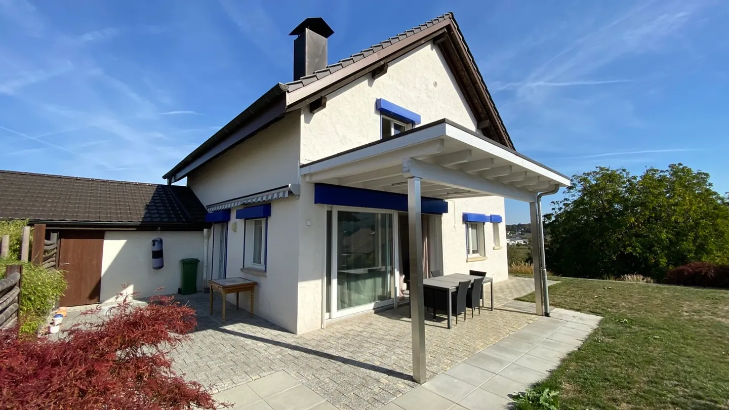 Modernes Einfamilienhaus mit Solar - Foto 27 von 29