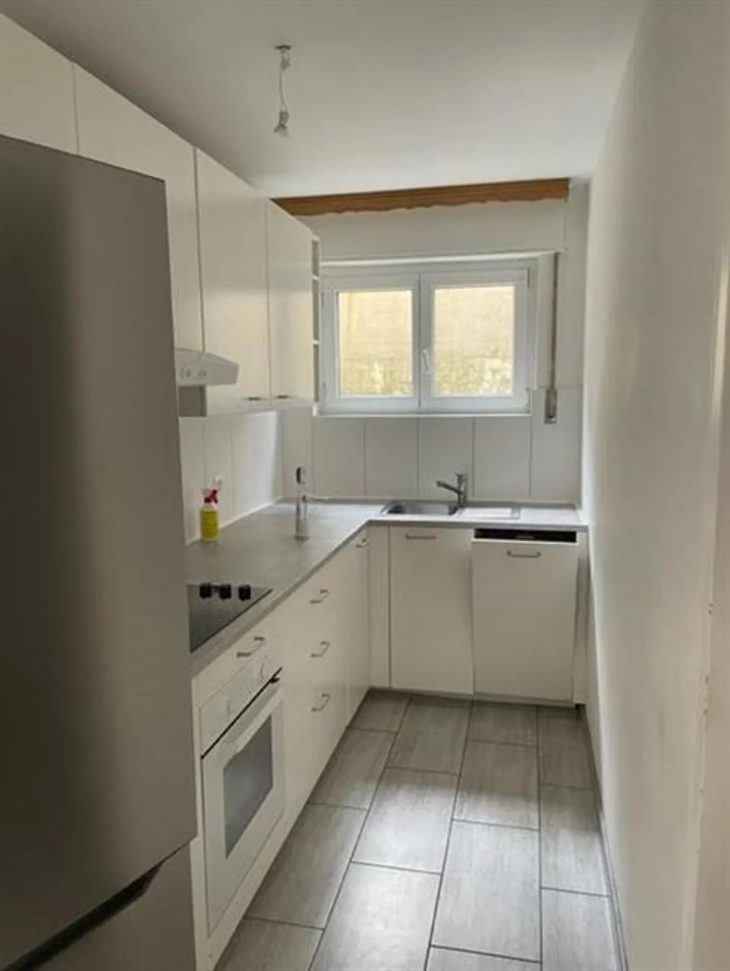 «Appartamento di 4.5 locali al PT con posteggio esterno / 4,5-Zimmer-Erdgeschosswohnung mit Aussenstellplatz» - Foto 9 di 20