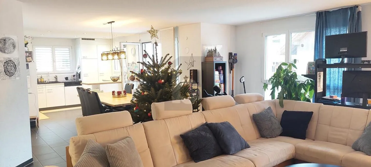 MODERN AND SPACIOUS - Photo 1 of 6