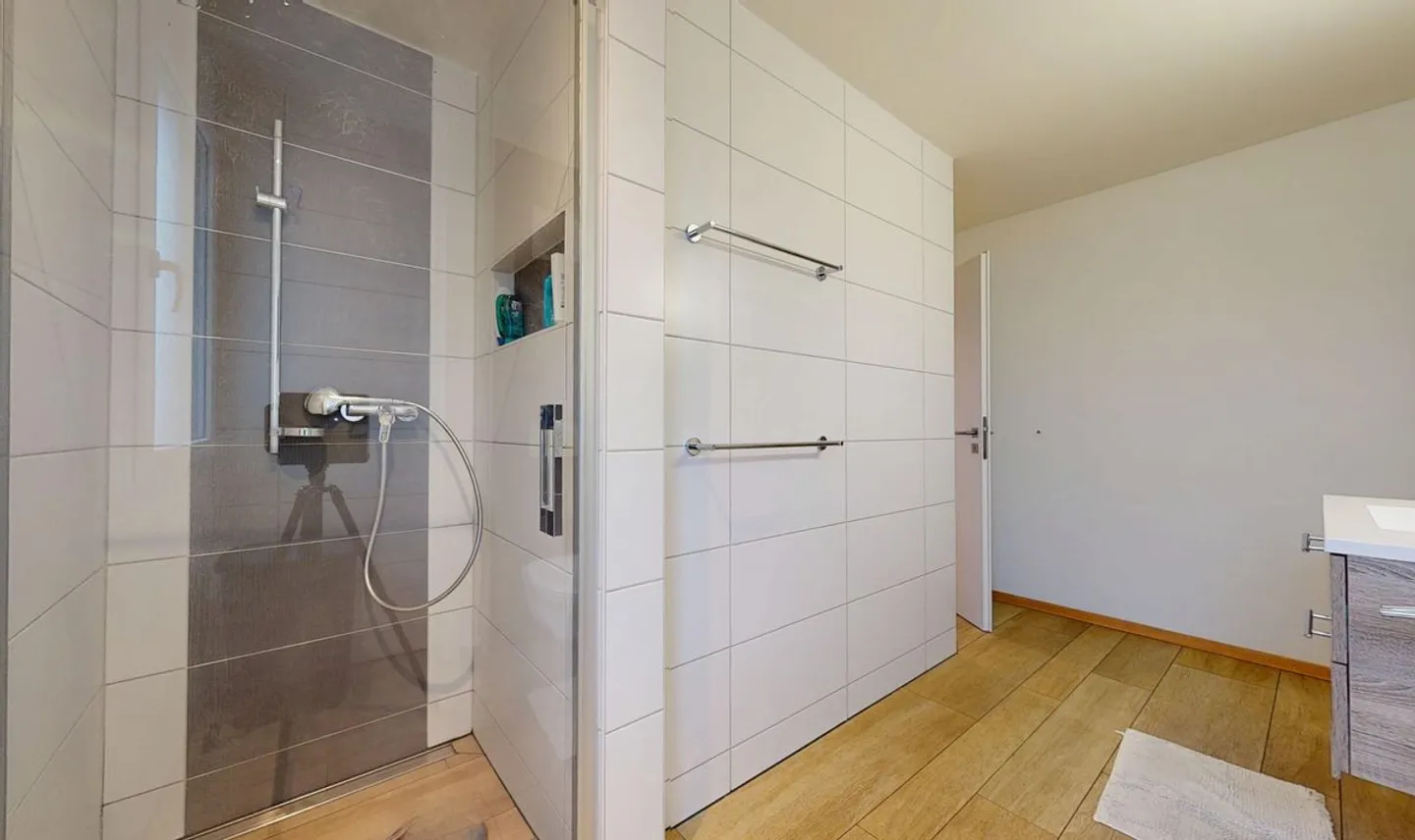 Appartamento 4.5 locali - Foto 9 di 13