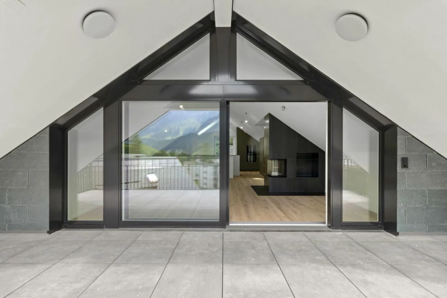 Casa di lusso - Foto 2 di 15