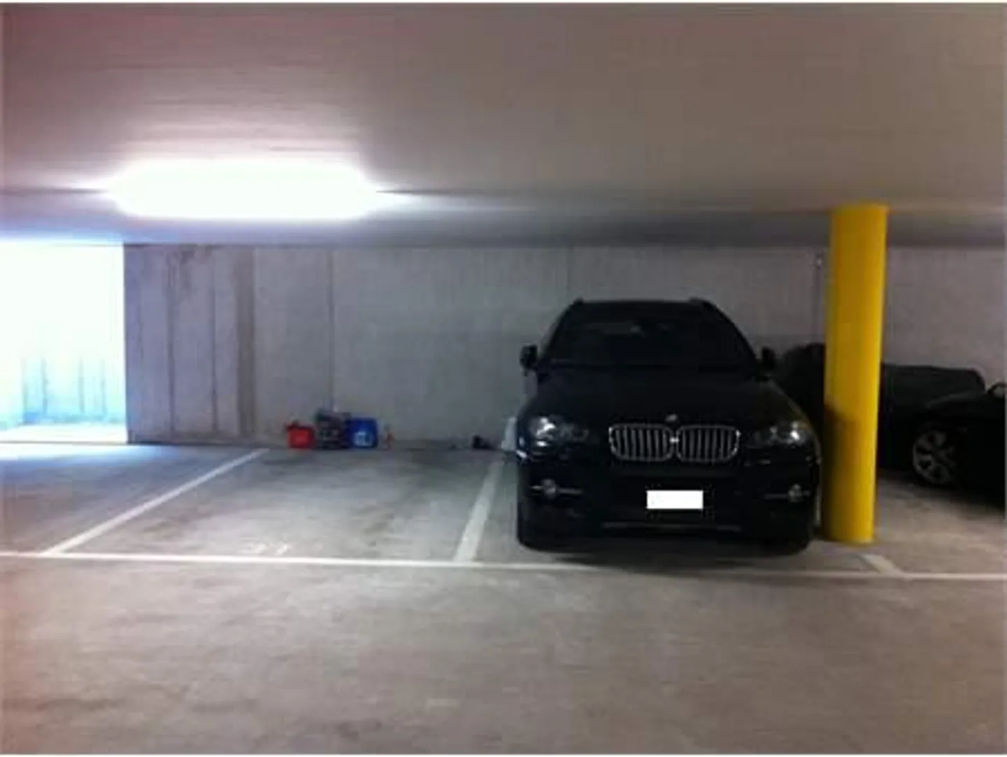 Grosszügiger Tiefgaragenplatz beim Bahnhof Sargans - Foto 2 von 4