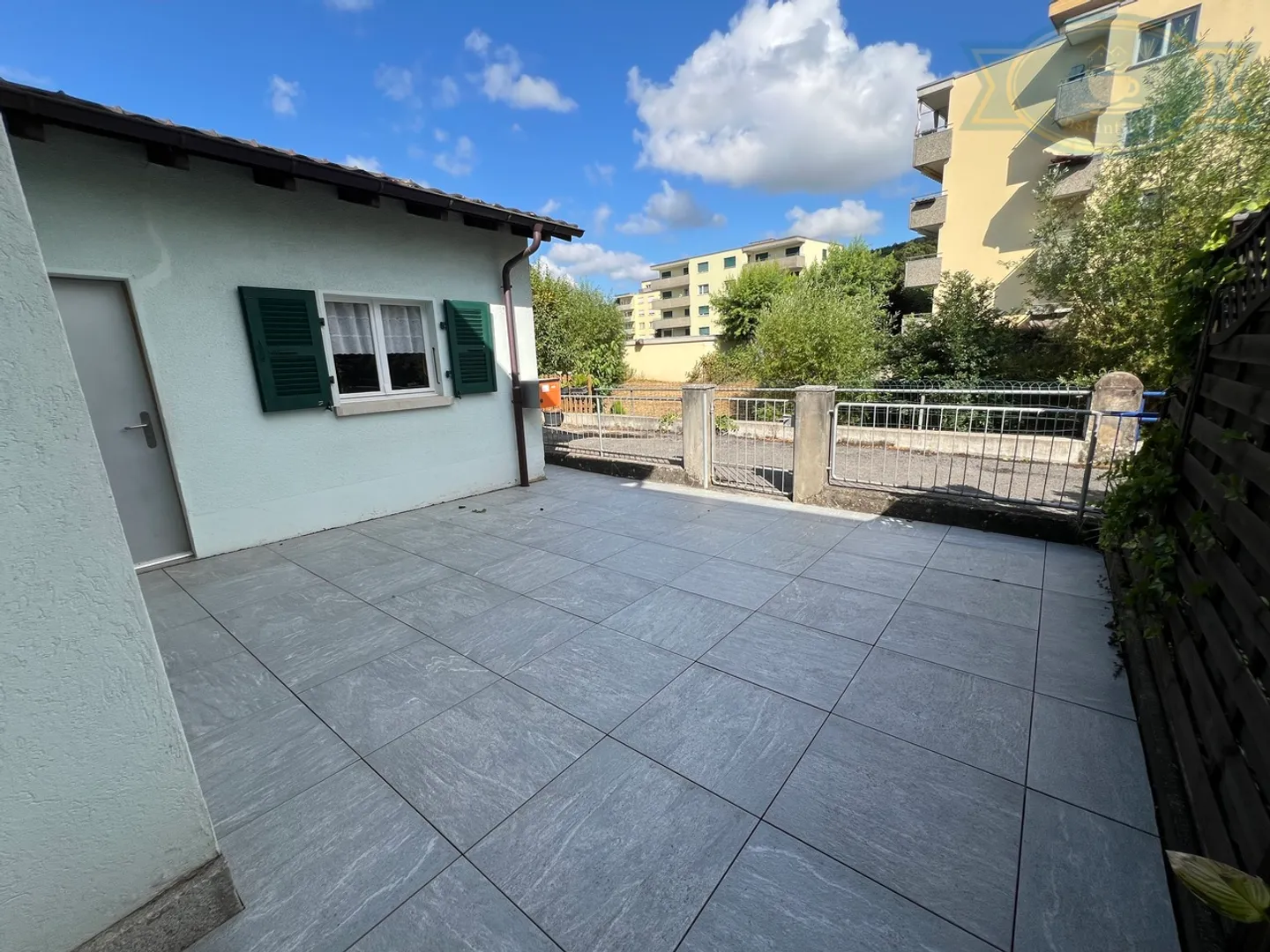 Single house for sale - Photo 3 of 10