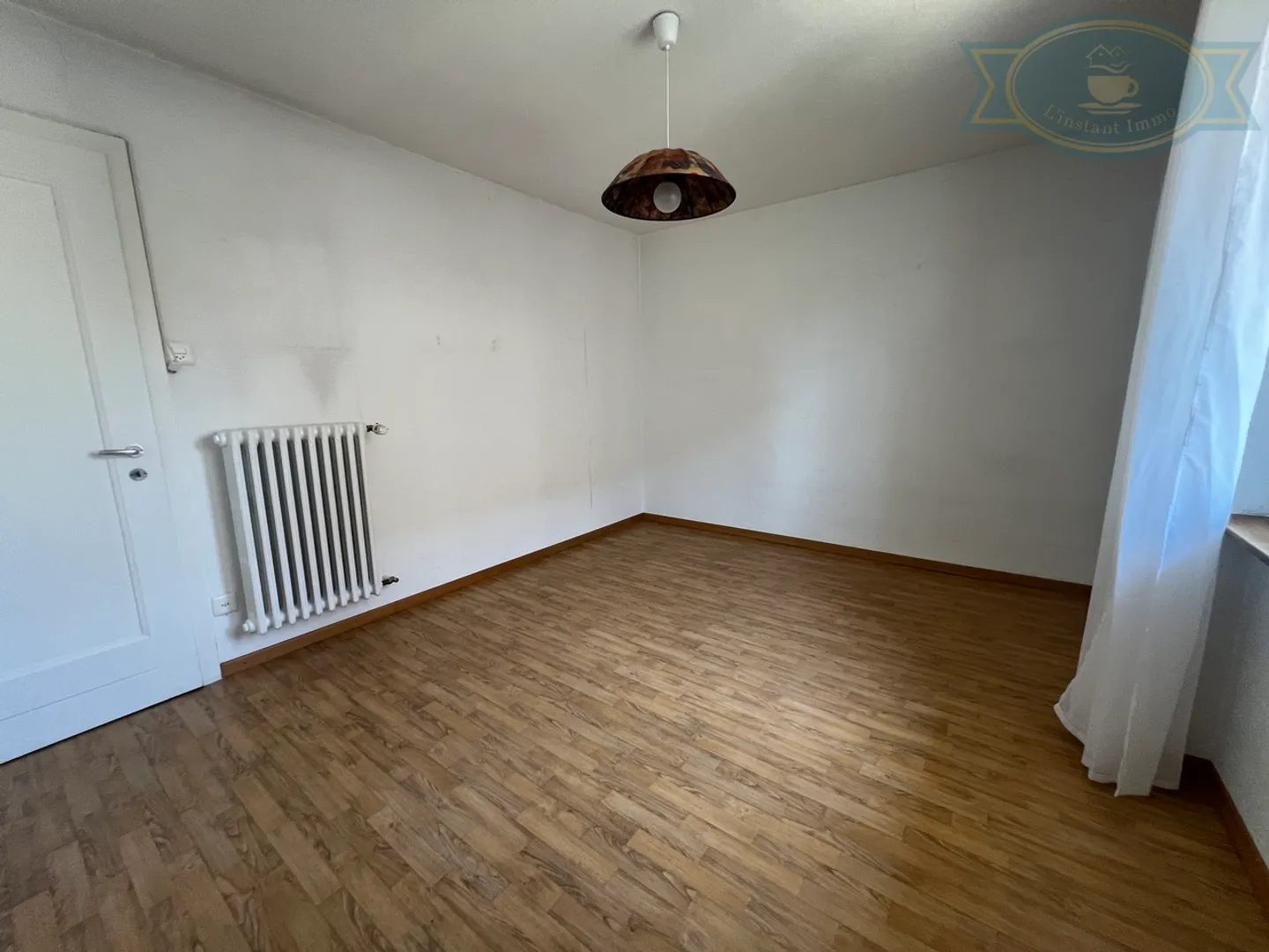 Single house for sale - Photo 8 of 10