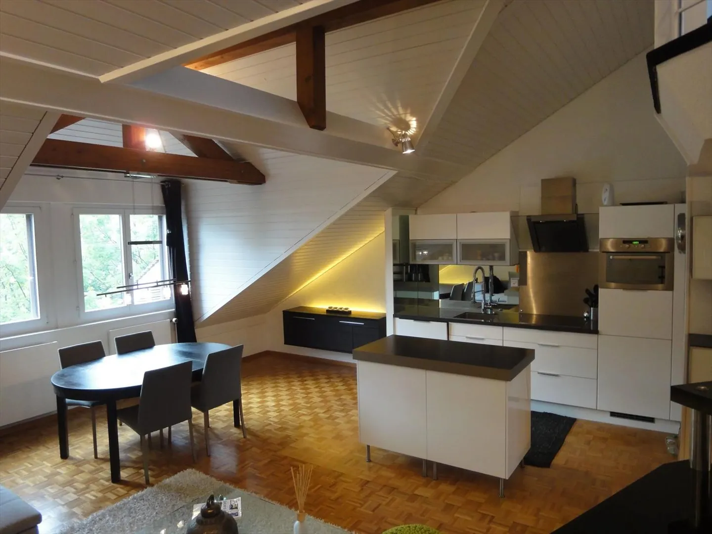 Appartamento 4 locali - Foto 2 di 6