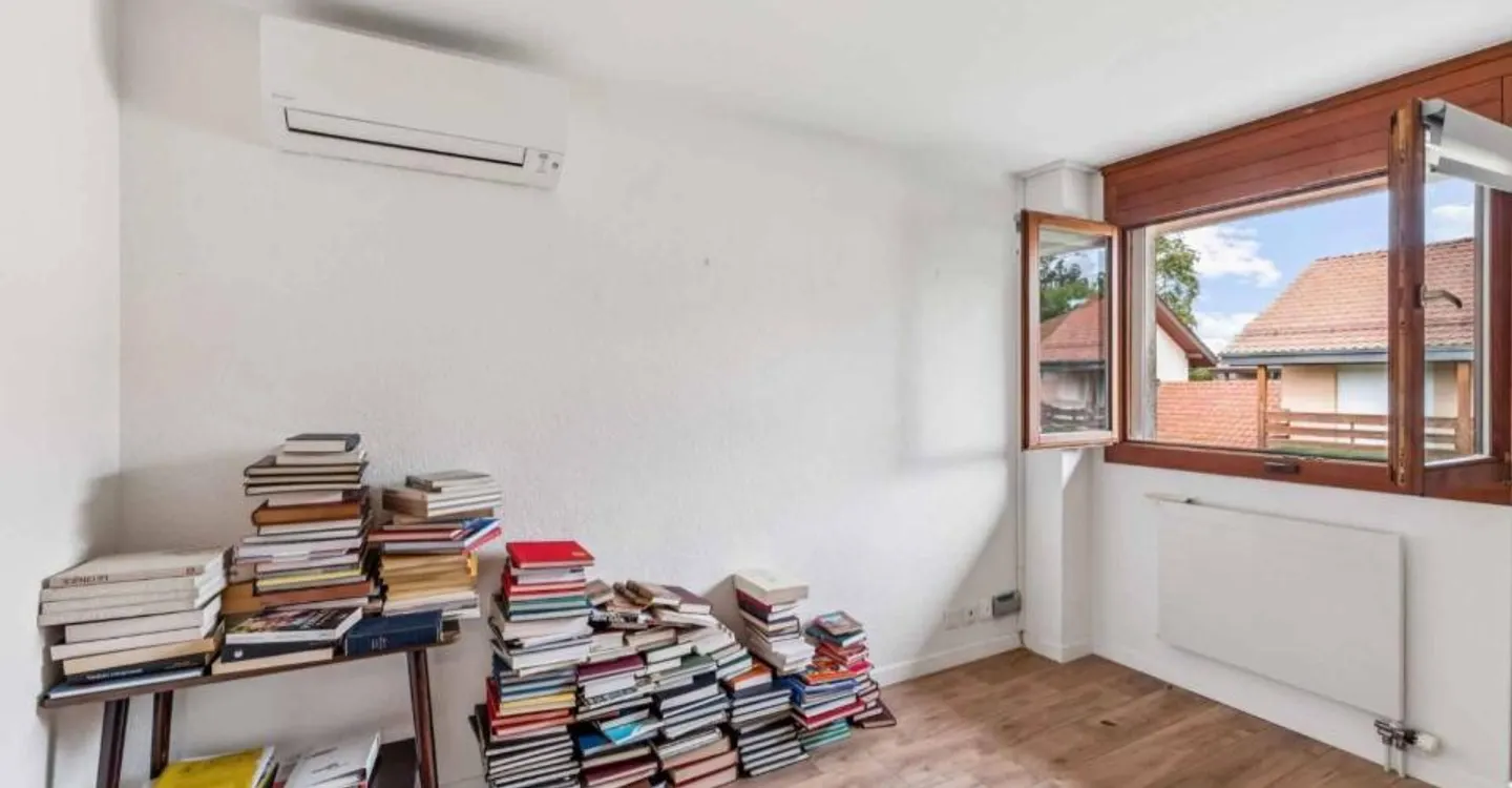 Schöne Familienvilla, in absoluter Ruhe und nur wenige Schritte vom See entfernt - Foto 6 von 7