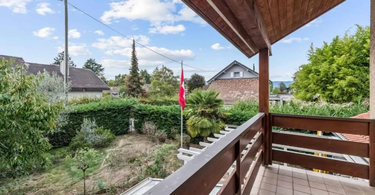 Schöne Familienvilla, in absoluter Ruhe und nur wenige Schritte vom See entfernt - Foto 7 von 7