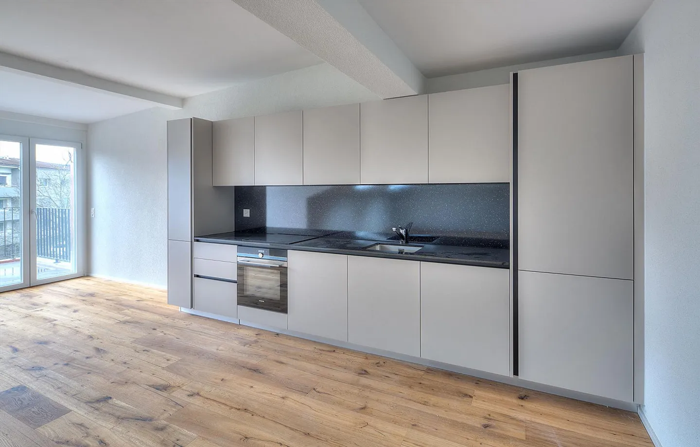 Appartement attrayant dans un emplacement calme - Photo 2 sur 9