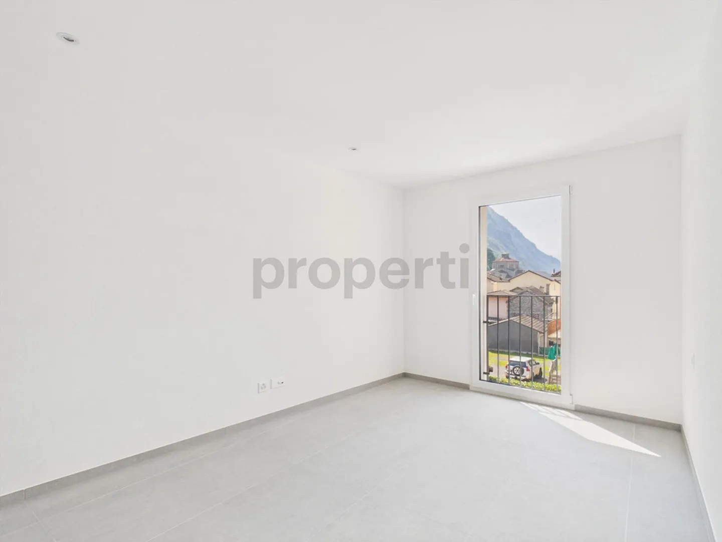 Penthouse moderne 3.5 pièces avec parking et cave, Biasca - Photo 6 sur 14