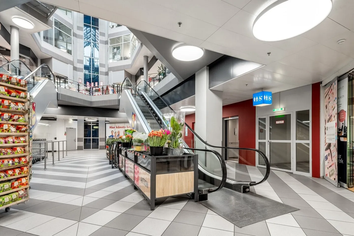 Espace de vente attrayant à louer au Mergele Center - Photo 5 sur 5