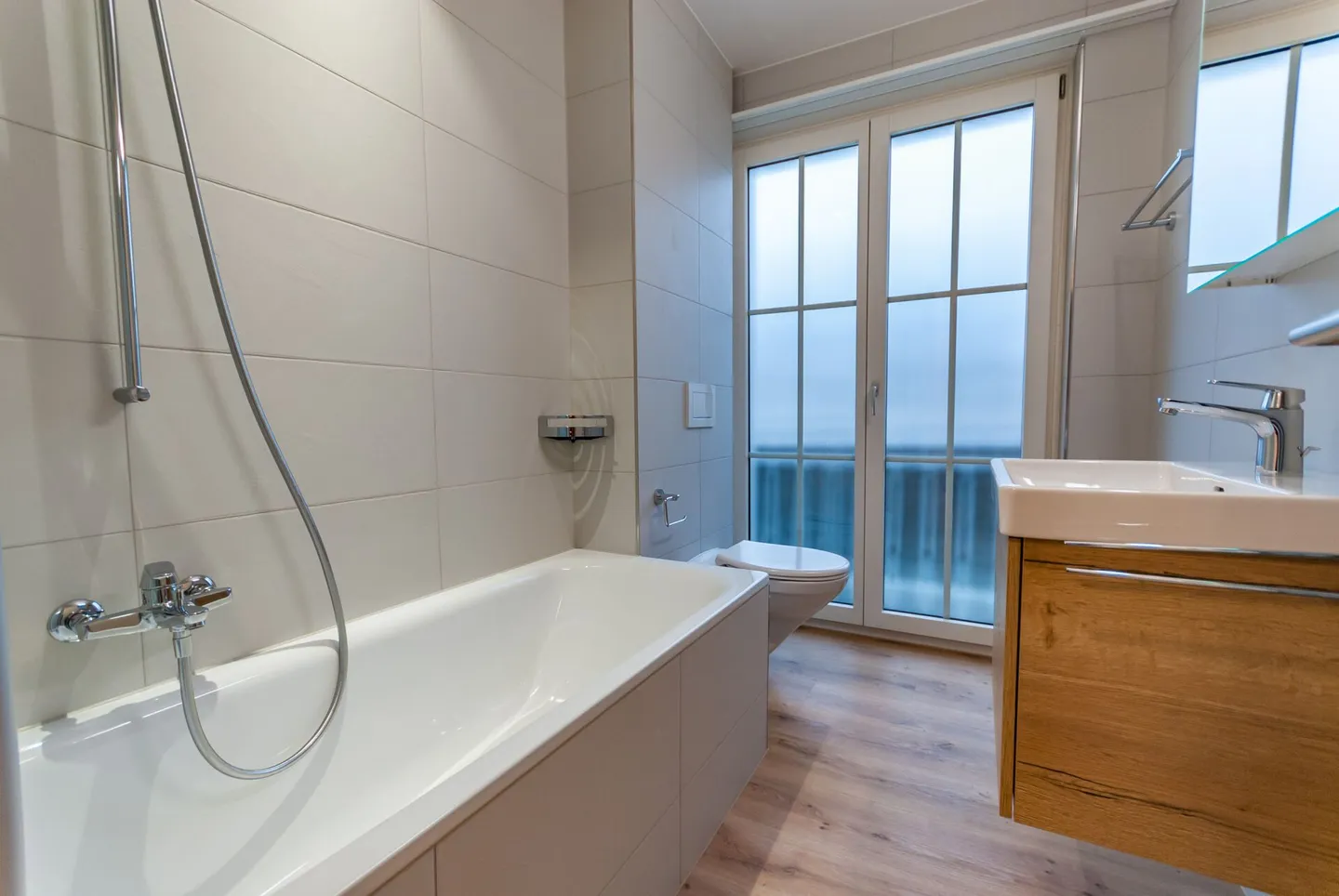 Appartamento giardino 4,5 stanze nel quartiere Friedberghalden - Foto 6 di 9