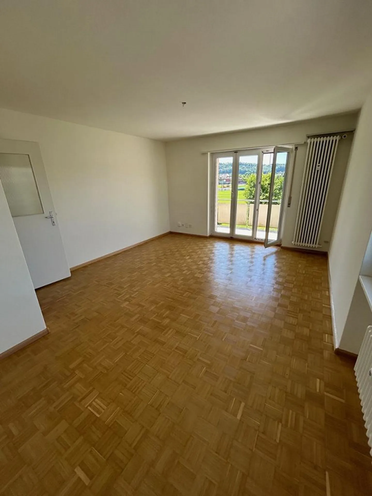 Appartement spacieux de 4 pièces dans un bel emplacement ! - Photo 7 sur 9
