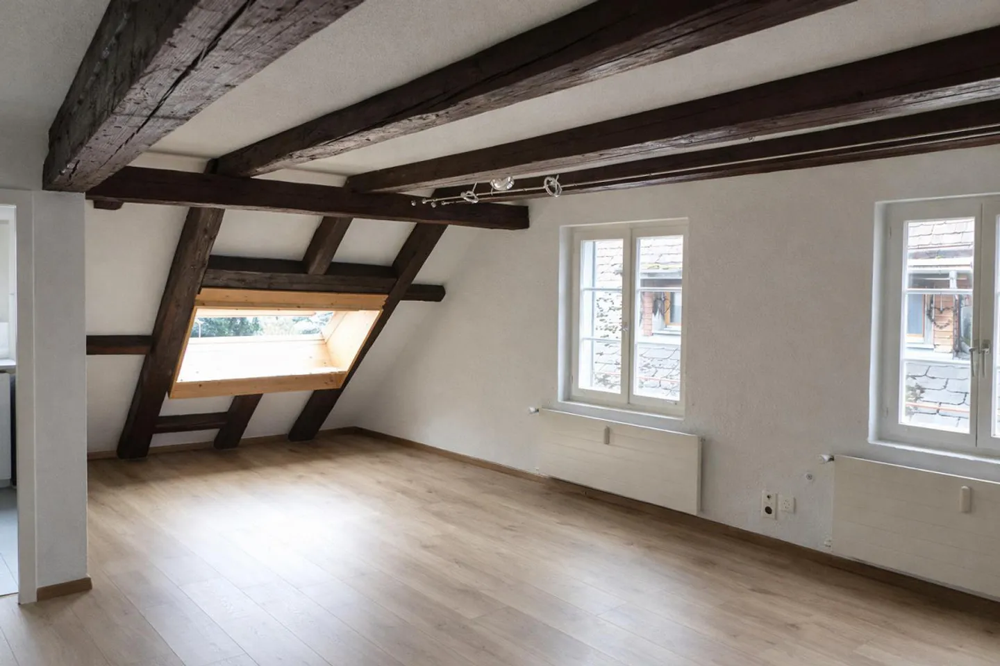 Charming 3-room apartment in the historic center of Weesen - Photo 3 of 7