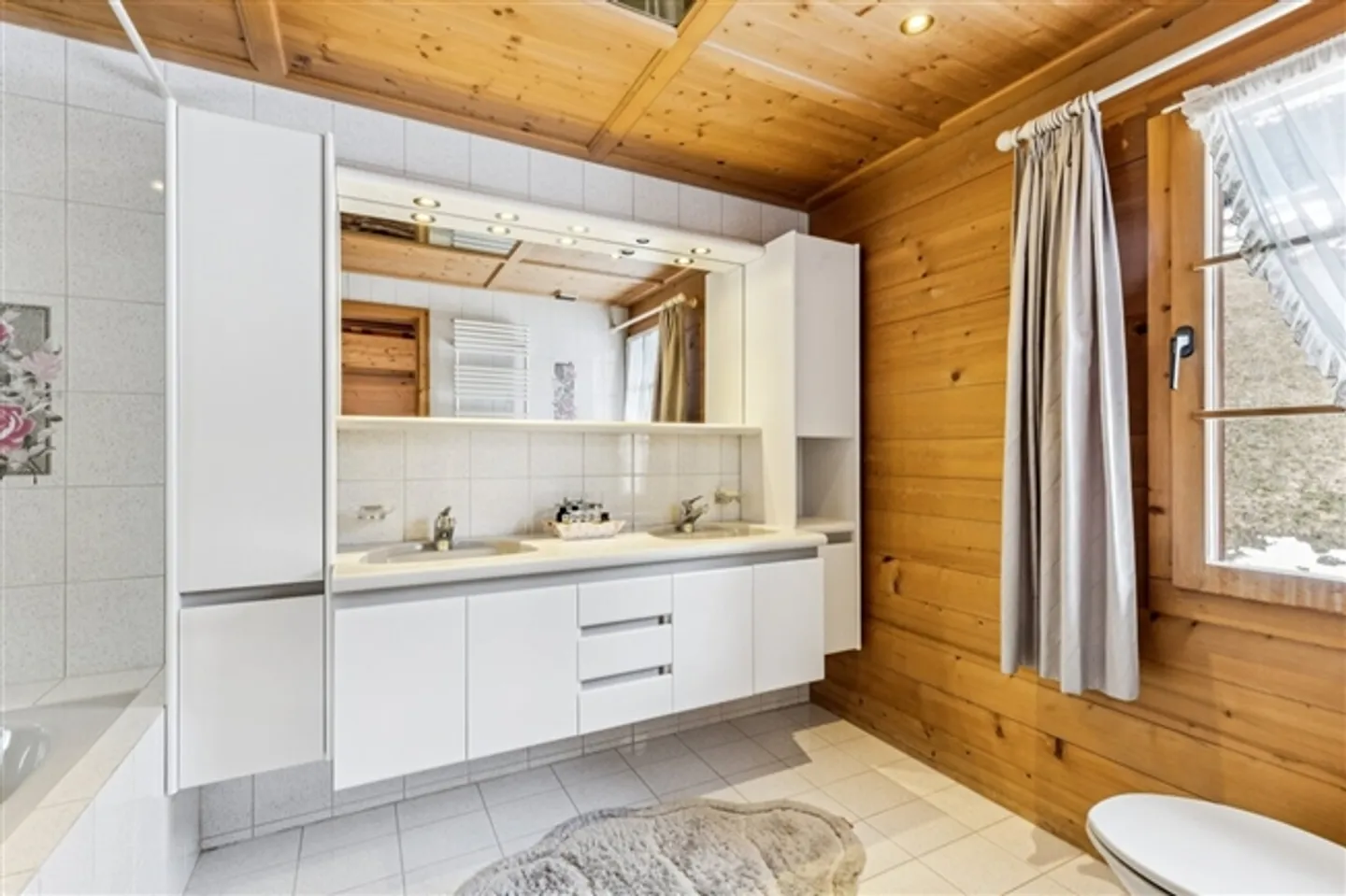 Prächtiges Penthouse in Lauenen - Foto 8 von 10